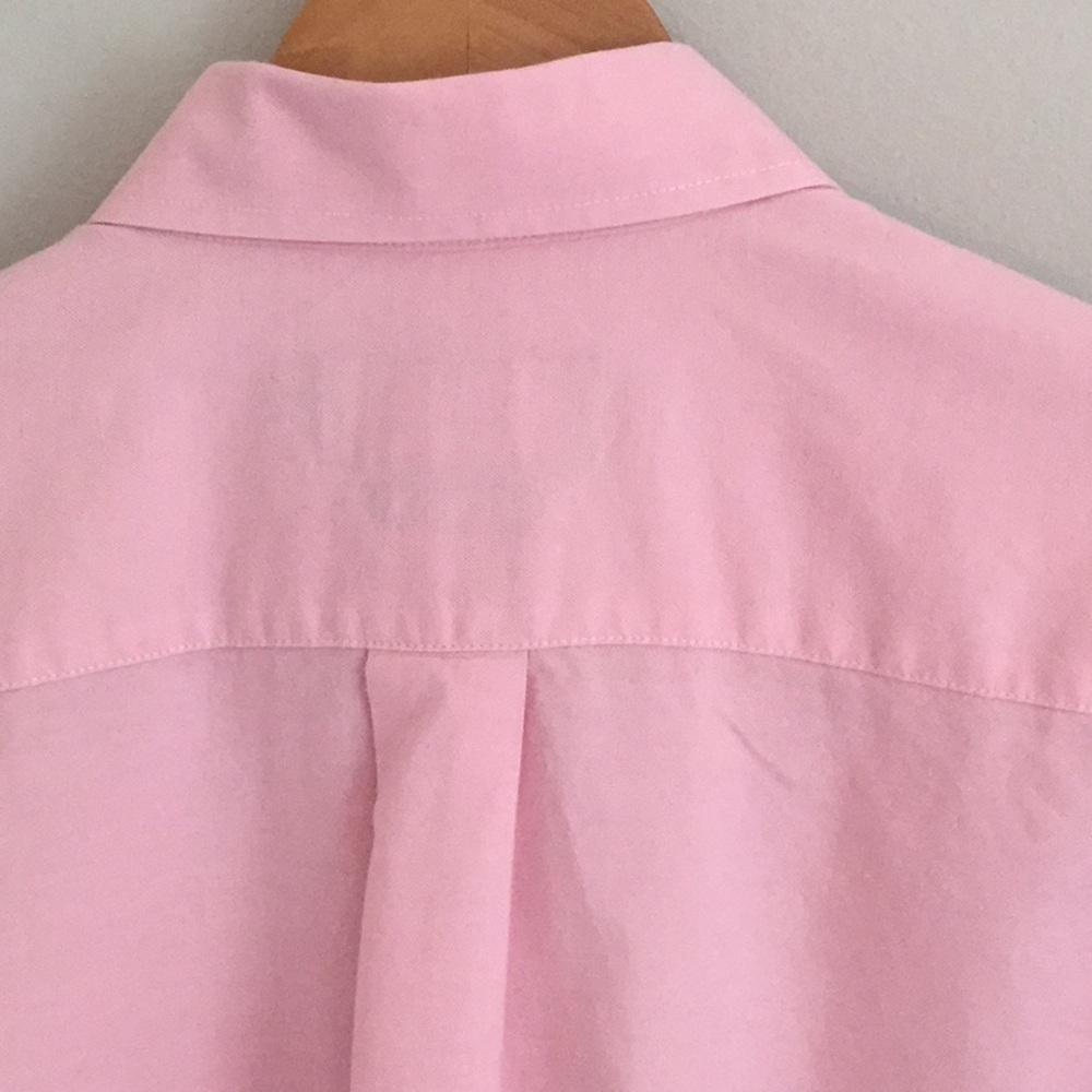 Men’s Vineyard Vines Pink Oxford Tucker Shirt - Picture 5 of 6